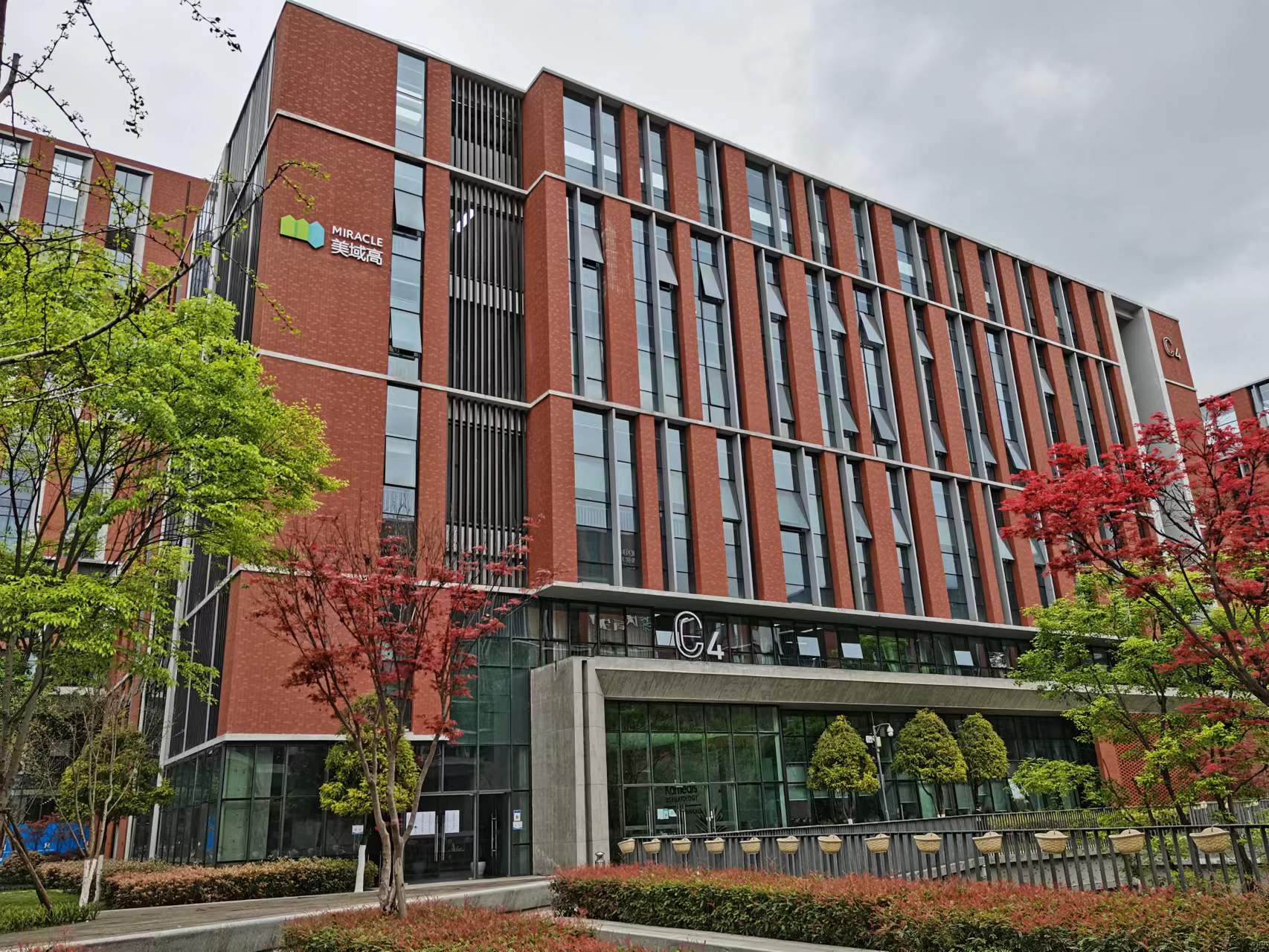 1728460706138942.jpg 23225d16d435c17044df79f89d67e74.jpg